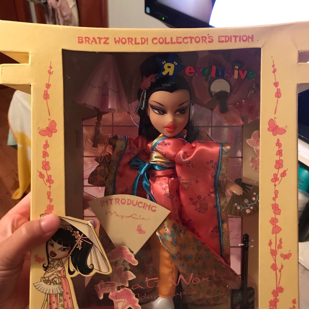BRATZ WORLD JADE DOLL